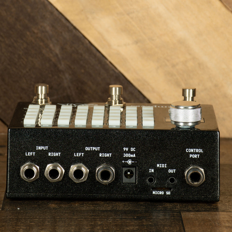Empress ZOIA Synthesizer Effect Pedal - Used