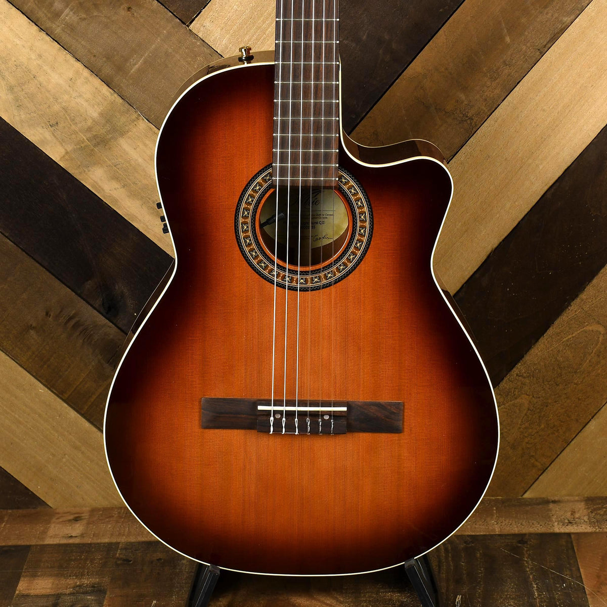 La Patrie Hybrid CW Classical - Light Burst With Case - Used