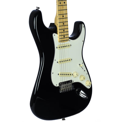 Fender 2016 American Standard Stratocaster, Maple Fingerboard, Black - Used