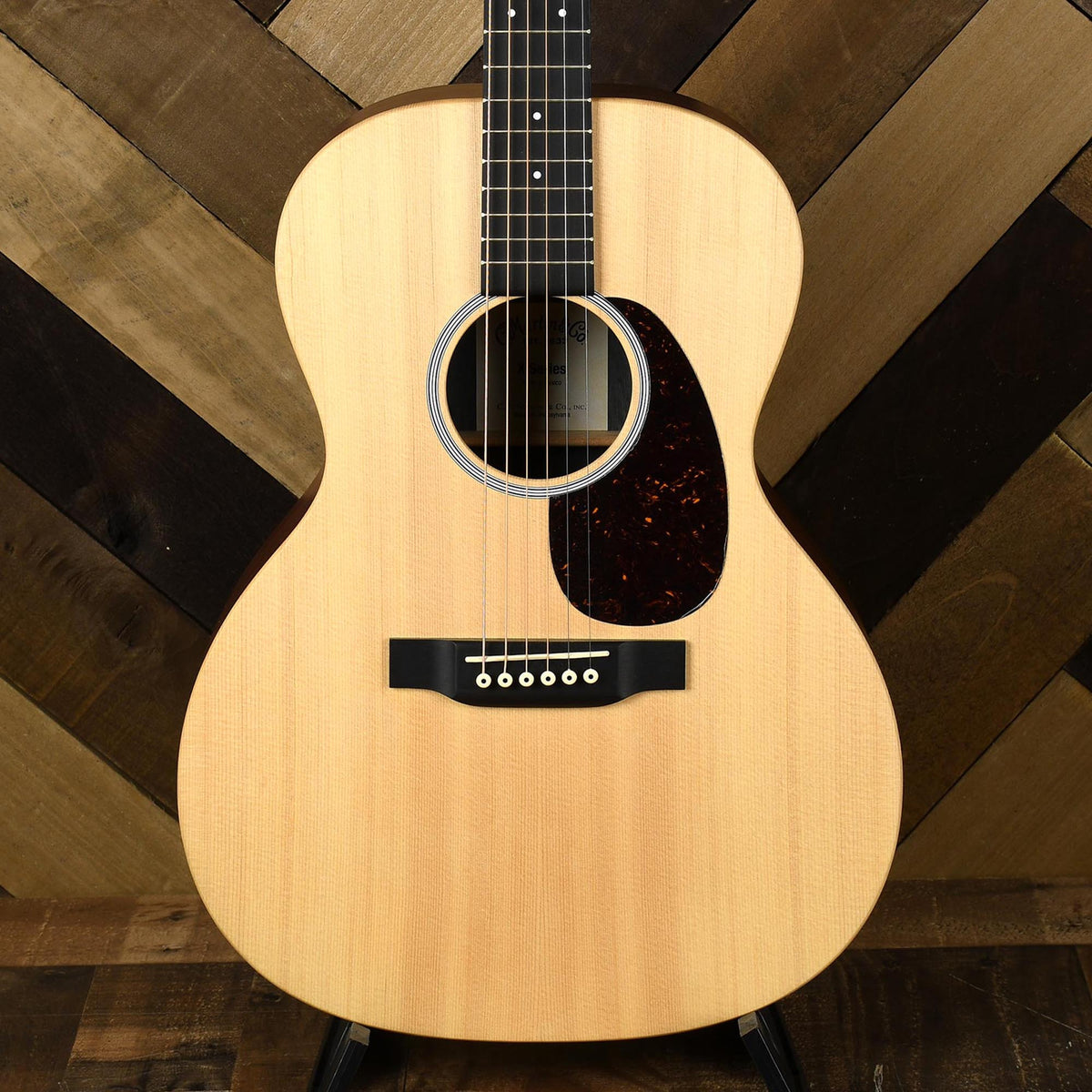 Martin 00LX1AE - Used