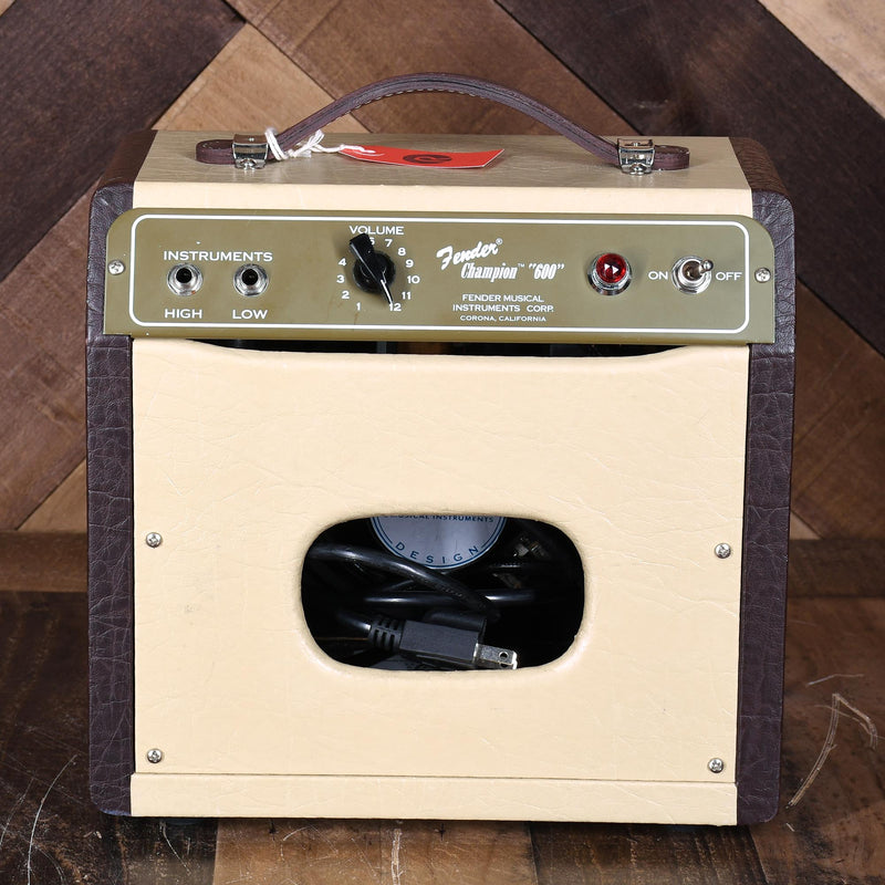 Fender 2014 Champion 600 5 Watt 1x6 Combo - Used