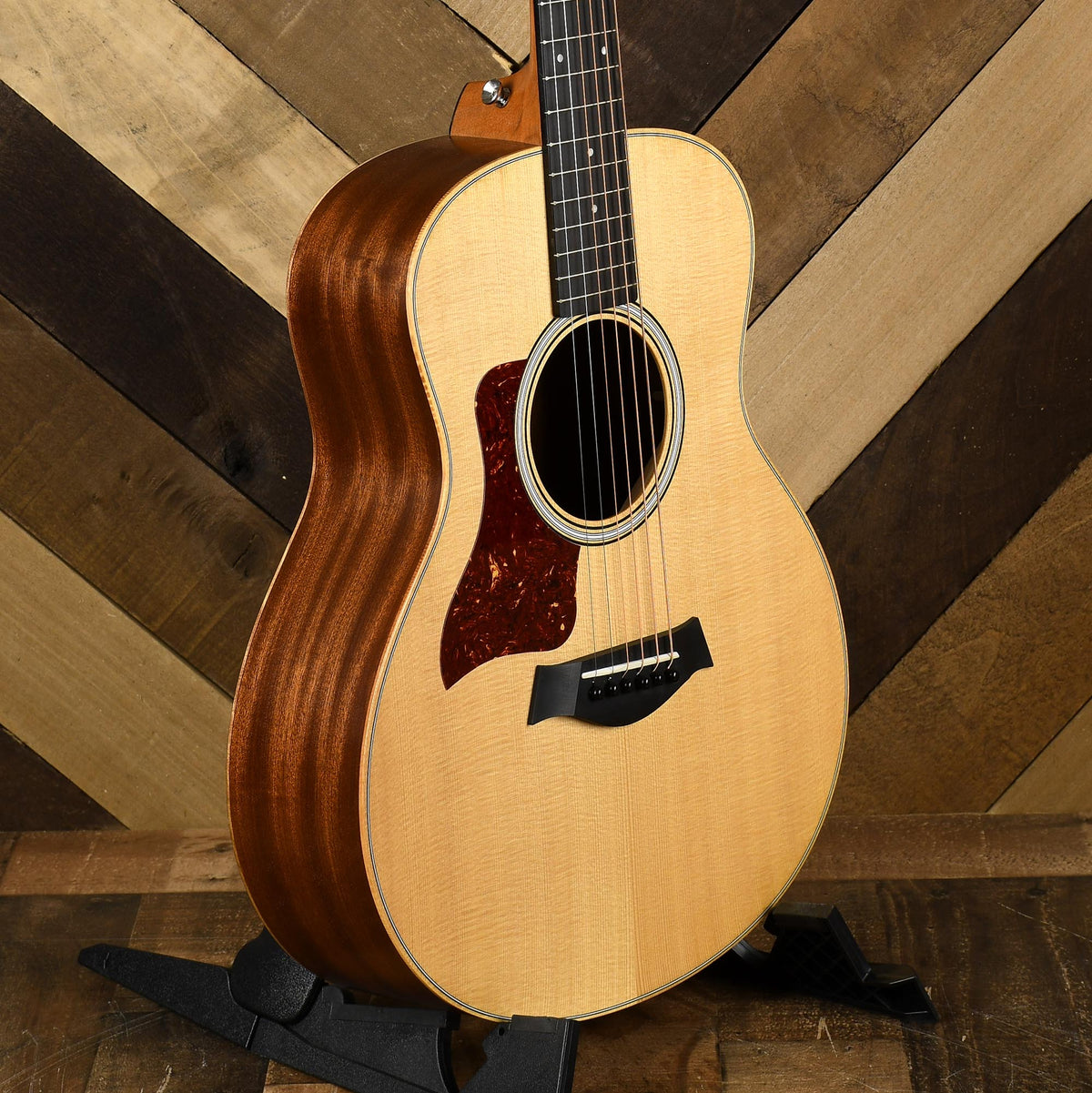 Taylor Lefty GS-Mini With Gig Bag - Used