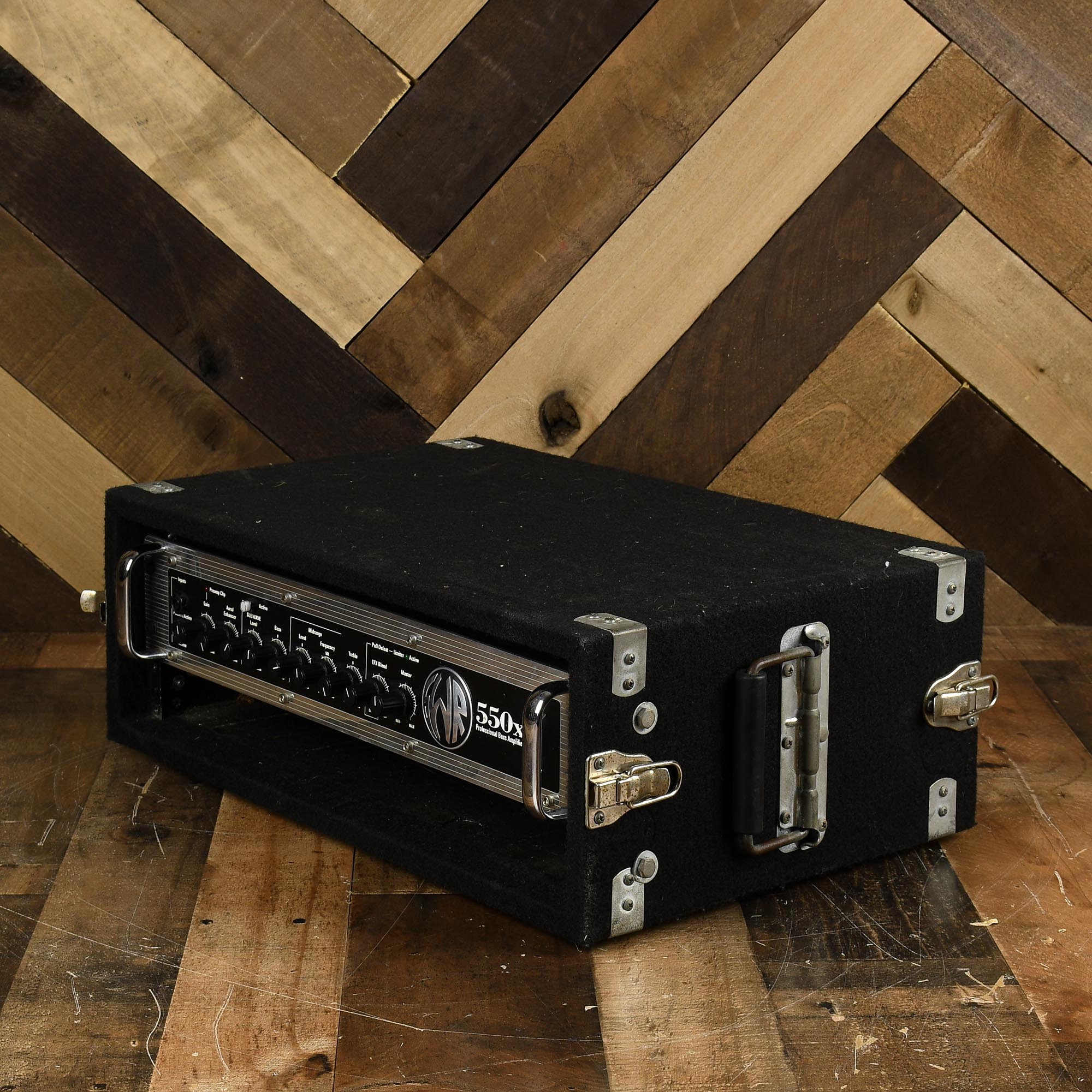 SWR 550X Bass Head With Rack Case - Used – Russo Music