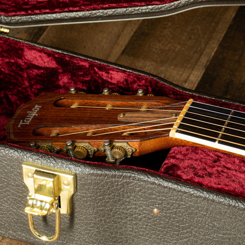 2012 Taylor Grand Concert 12 Fret Spruce Top Rosewood Back w/OHSC - Used