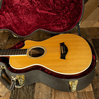 2012 Taylor Grand Concert 12 Fret Spruce Top Rosewood Back w/OHSC - Used