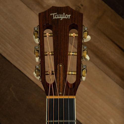 2012 Taylor Grand Concert 12 Fret Spruce Top Rosewood Back w/OHSC - Used