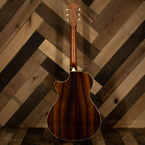 2012 Taylor Grand Concert 12 Fret Spruce Top Rosewood Back w/OHSC - Used