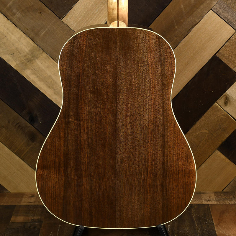Gibson 2017 J15 With OHSC - Used
