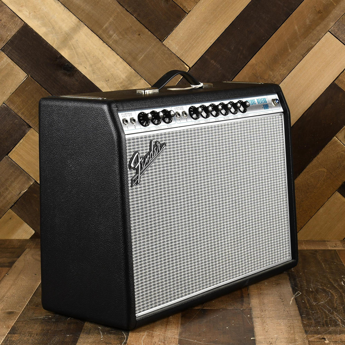 Fender '68 Custom Deluxe Reverb With Cover - Used