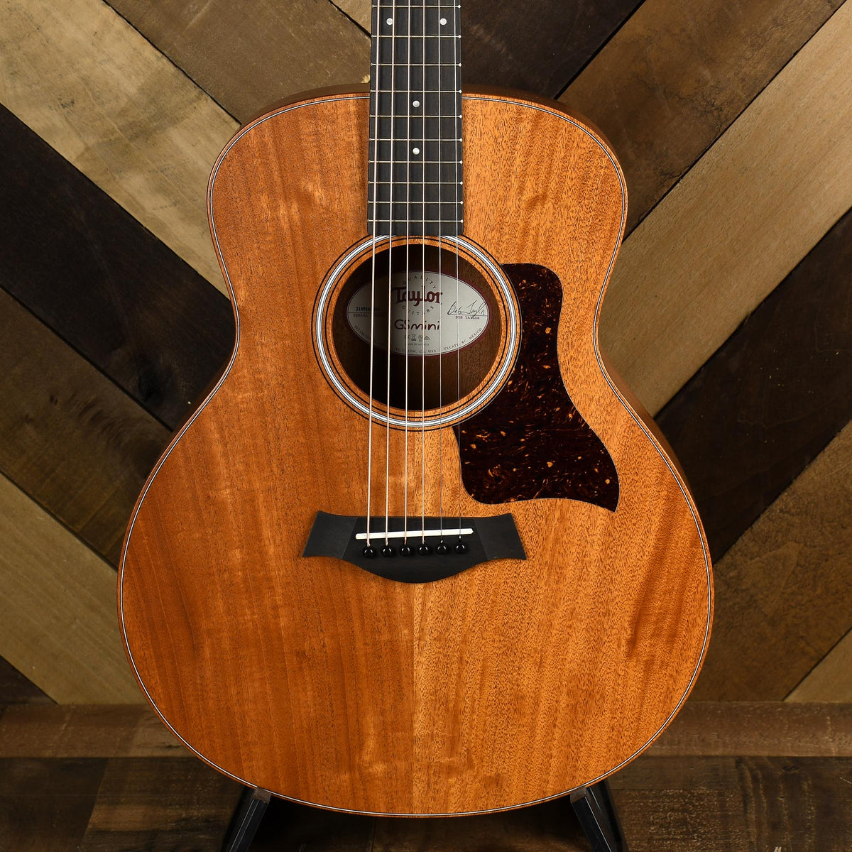 Taylor GS Mini Mahogany With Bag - Used