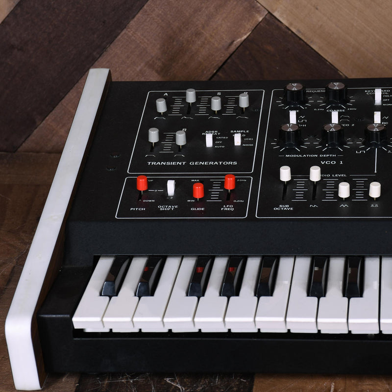 Octave Electronics 1970 Cat 1983 - Used