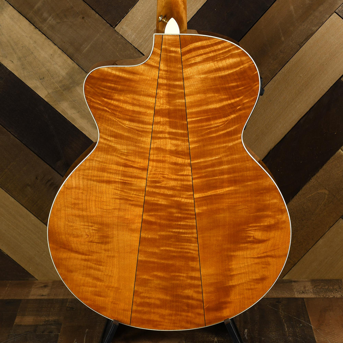 Taylor 615CE With OHSC - Used