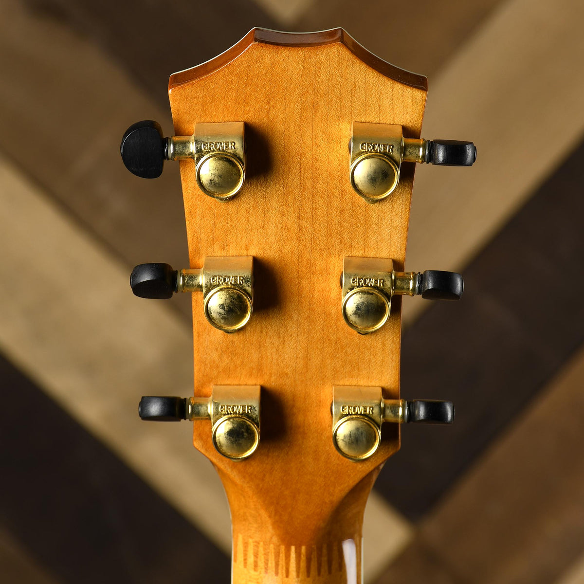 Taylor 615CE With OHSC - Used
