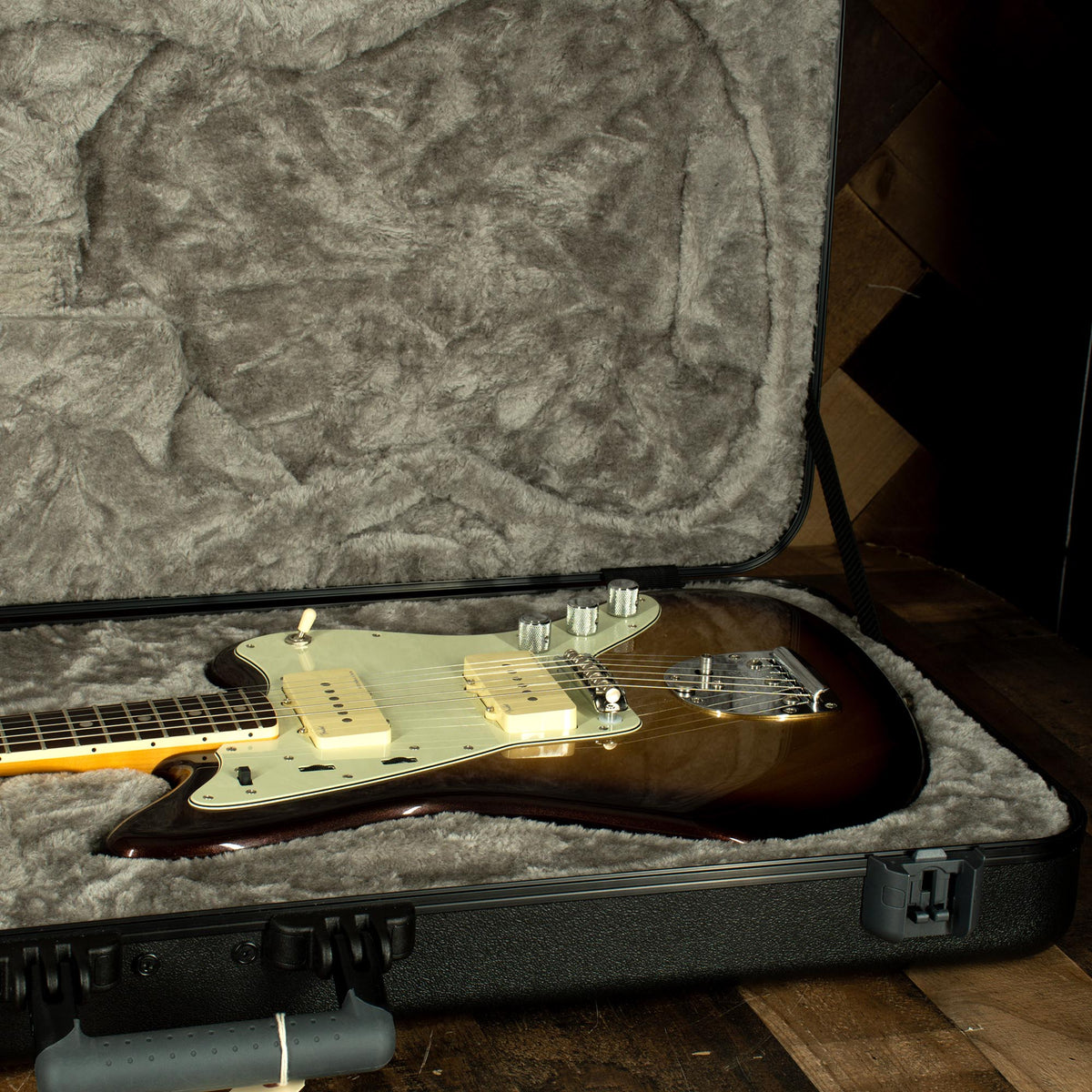 Fender 2019 Ultra Jazzmaster Mocha Burst With OHC - Used