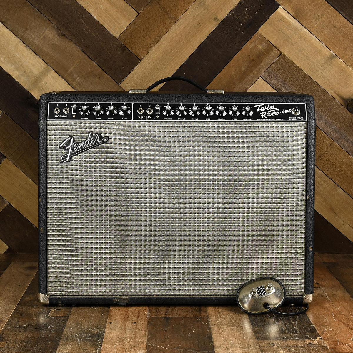 Fender 90's Twin Reverb With Footswitch - Used