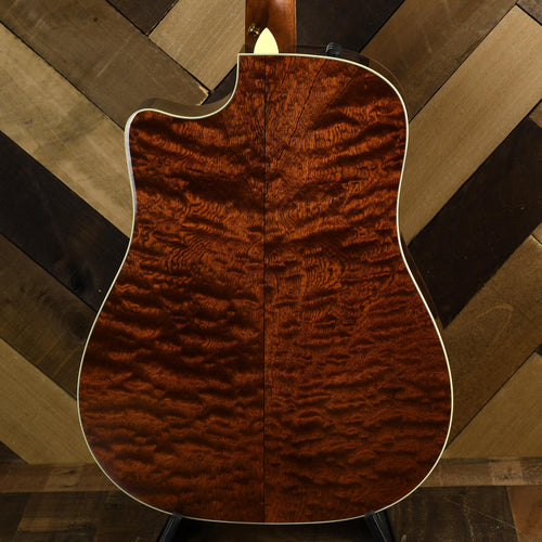 Taylor 2012 DNCE-FLTD Fall Limited Dreadnought OHSC - Used