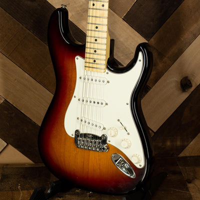 G&L 2021 Legacy USA, 3 Tone Sunburst With Gigbag - Used