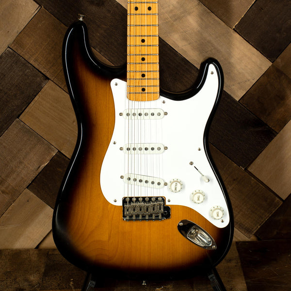 ギター Fender 57 stratocaster American Vintage Fender American Vintage II 1957 Stratocaster Electric Guitar