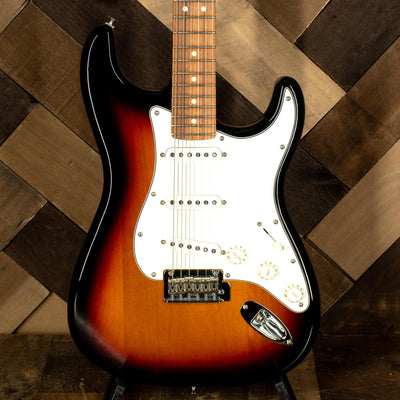 Fender 2020 Player Stratocaster 3 Tone Sunburst - Used
