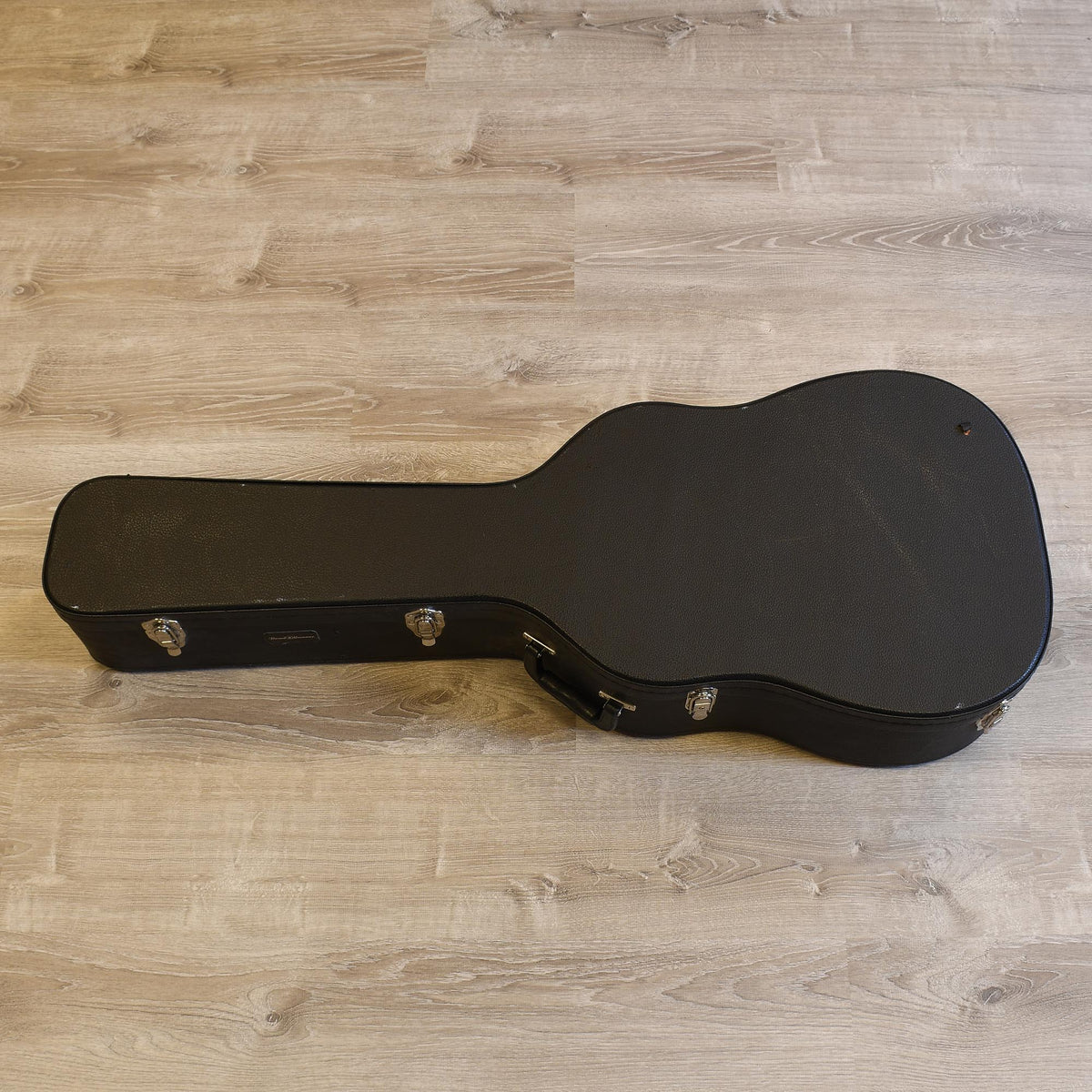 Roadrunner Dreadnought Acoustic Guitar Case - Used