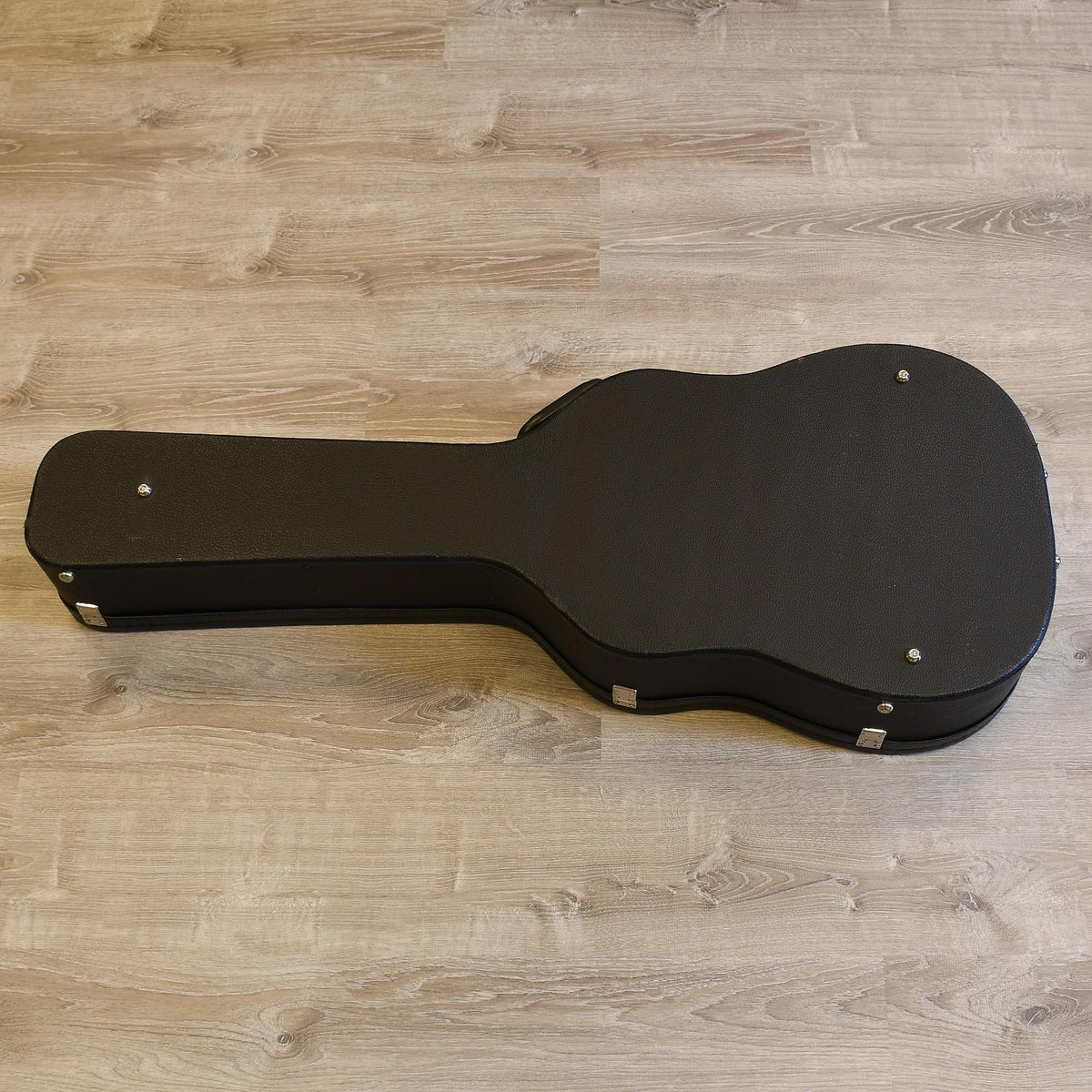Roadrunner Dreadnought Acoustic Guitar Case - Used