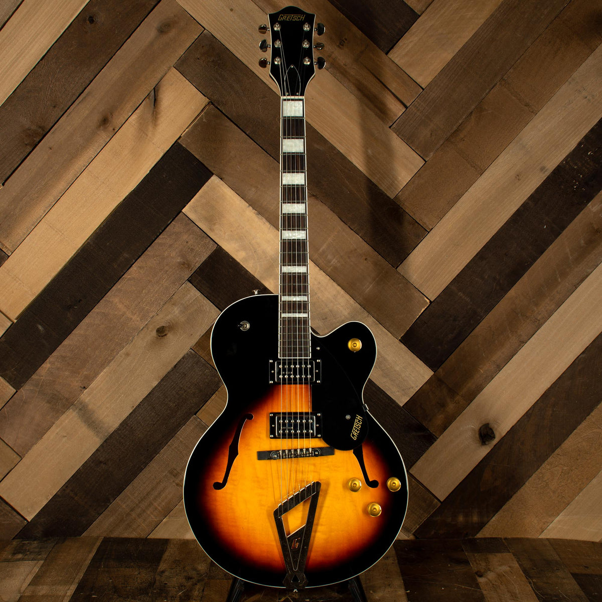 Gretsch 2018 G2420 Streamliner Hollow Body, Aged Brooklyn Burst - Used