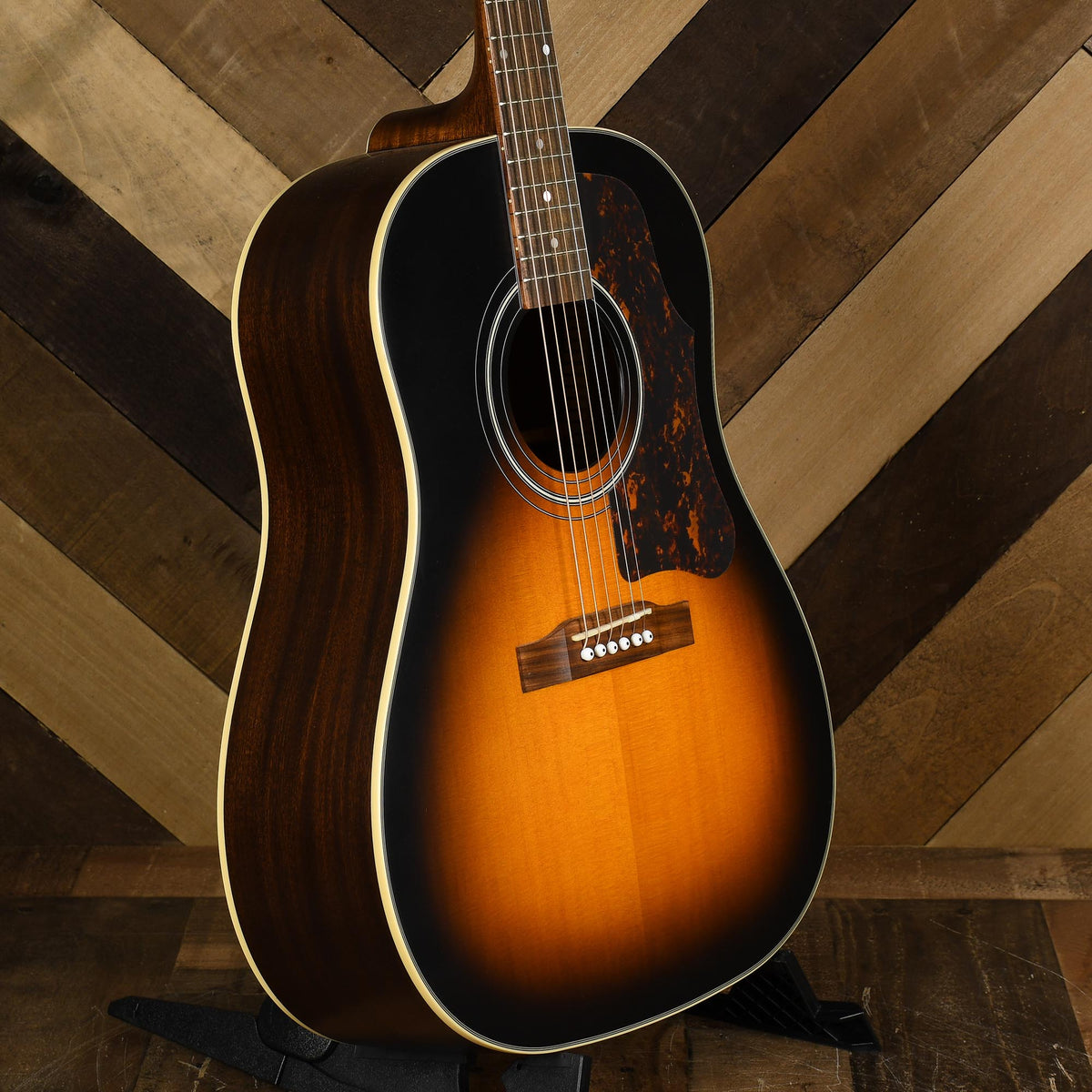 Epiphone J-45ME Masterbilt Acoustic/Electric (Sloped Shoulder), Vintage Sunburst - Used