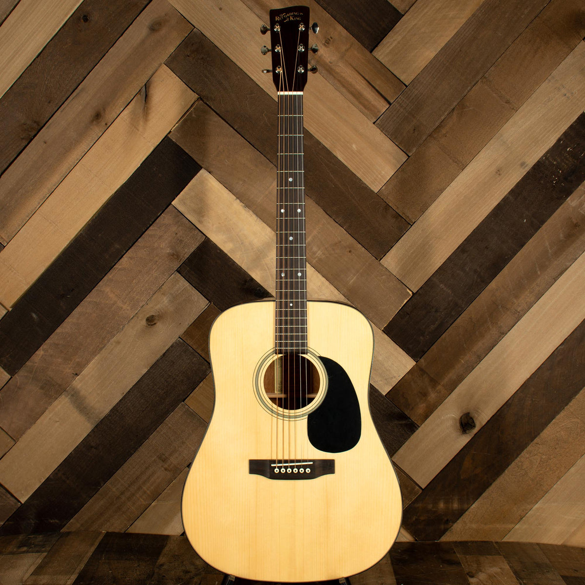 Recording King 2021 RD-318 Deluxe Dreadnought With HC - Used