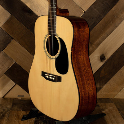 Recording King 2021 RD-318 Deluxe Dreadnought With HC - Used