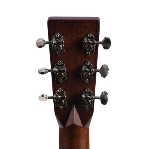 Martin 2018 00-28 With LR Baggs Anthem Pickup - Used