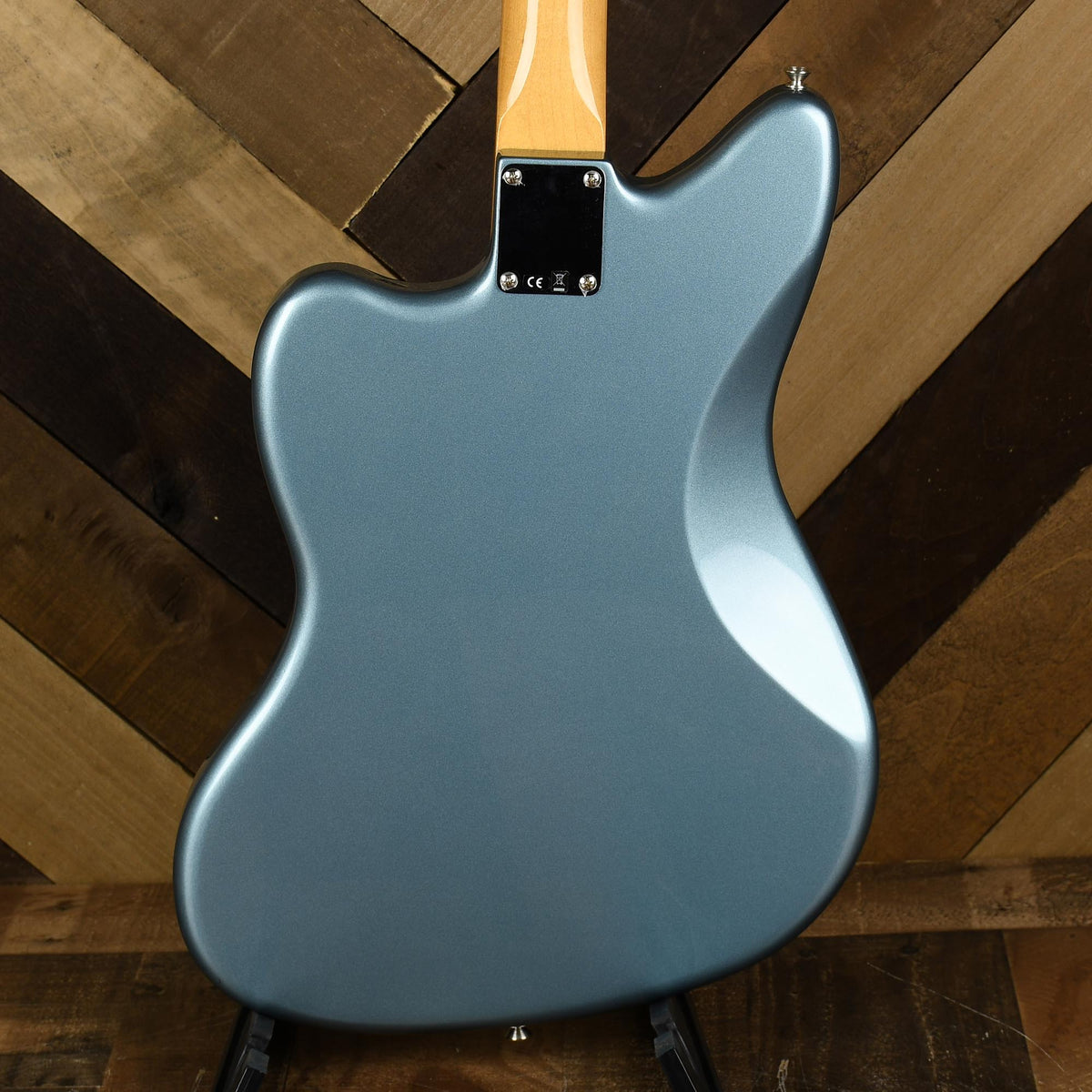 Fender Vintera '60s Jazzmaster Pau Ferro, Ice Blue Metallic - Used