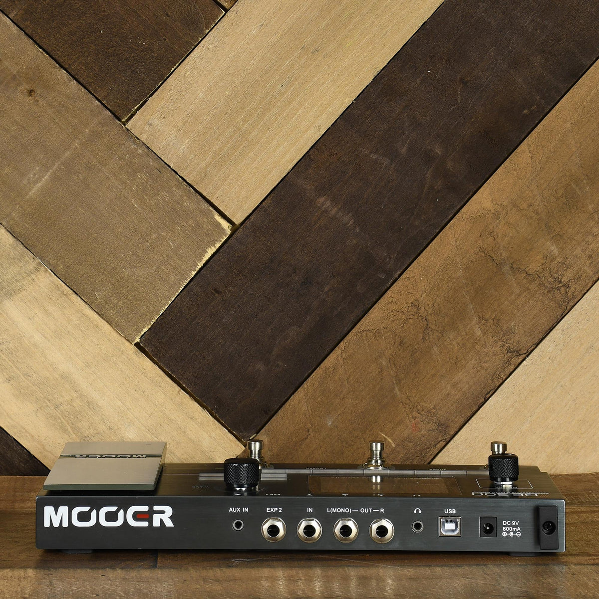 Mooer GE200 Multi FX Pedal - Used