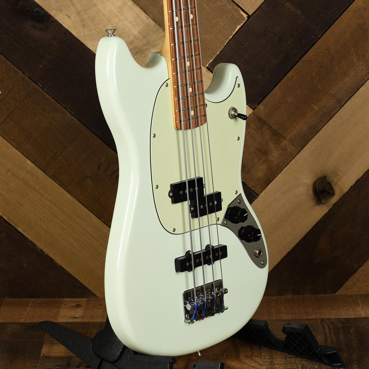 Fender 2018 Mustang Bass Sonic Blue Pau Ferro - Used
