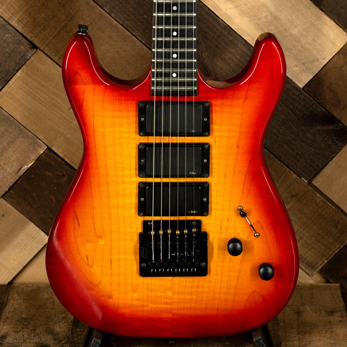 Guild 1985 S285 Aviator HH Cherry Burst With HC - Used