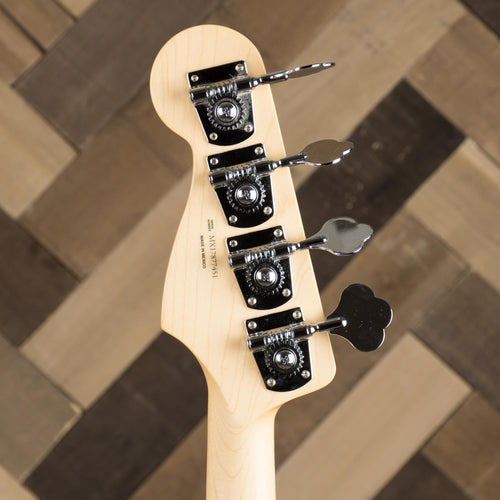 Fender 2017 Fretless Standard Jazz Bass - Black - Used