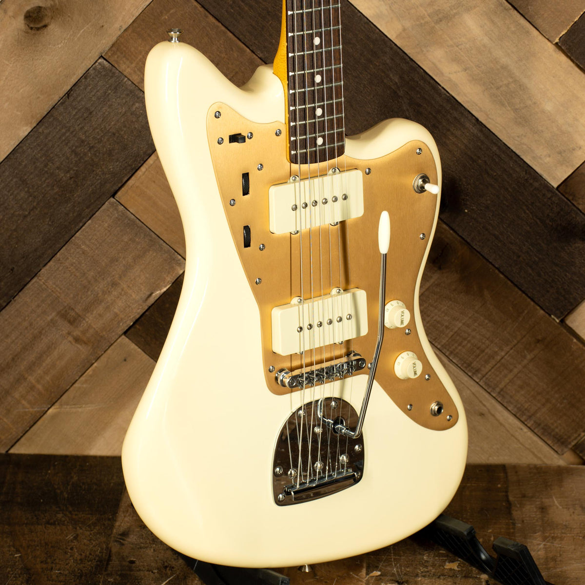 Squier 2017 J Mascis Jazzmaster, Vintage White - Used