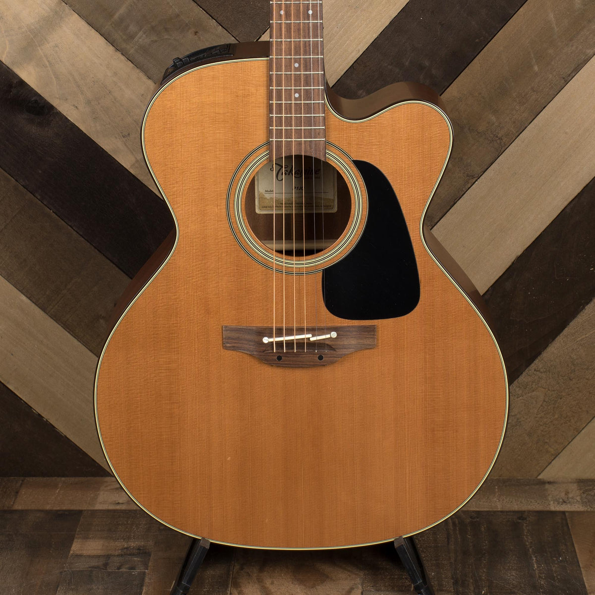 Takamine P1JC Pro Jumbo With OHSC - Used