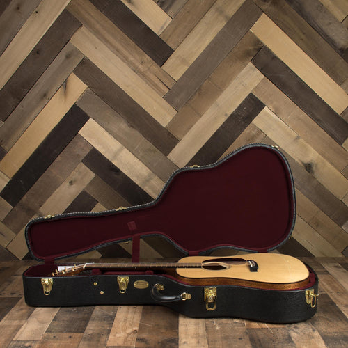 Martin D18 Modern Deluxe Natural With Case - Used