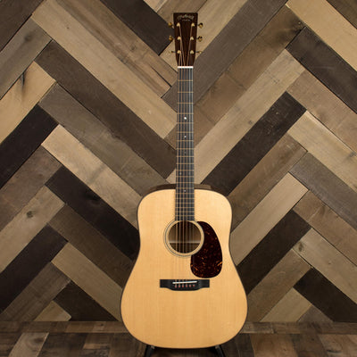Martin D18 Modern Deluxe Natural With Case - Used