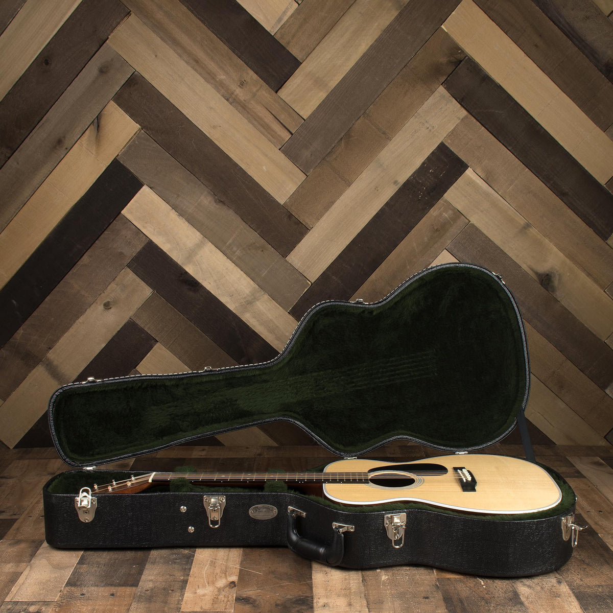 Martin 00-28 - Used