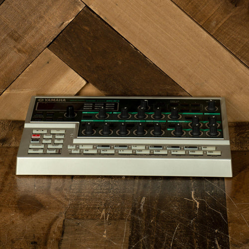 Yamaha DX200 FM Groovebox - Used