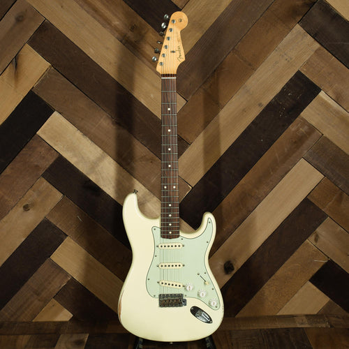 Fender 2015 Roadworn Stratocaster Olympic White With Gig Bag - Used