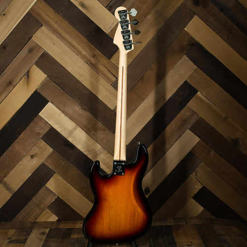 Fender American Original '70s Jazz Bass Maple, 3 Color Sunburst - Used