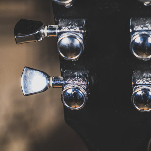 Gibson 2011 Les Paul Traditional Ebony With OHSC - Used