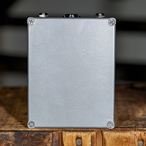 Caroline Parabola Solid State Tremolo - Used