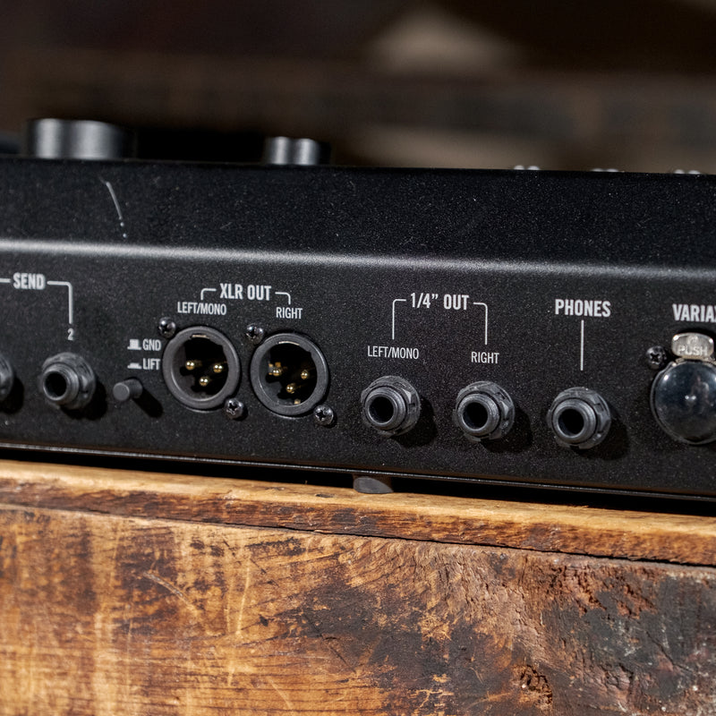 Line 6 Helix LT Guitar Processor - Used