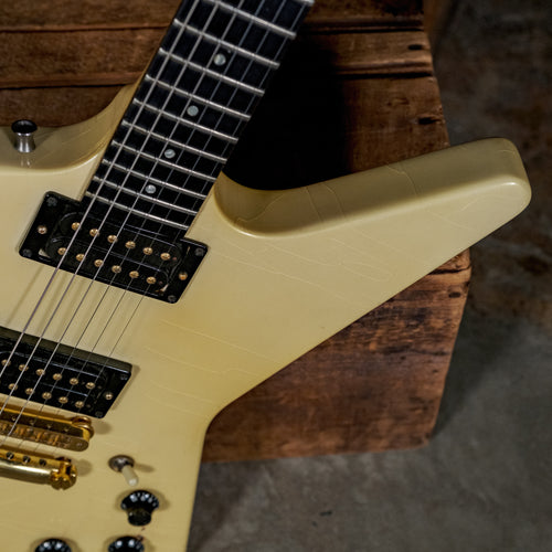 Gibson Custom 1985 Explorer White With Hard Case - Used