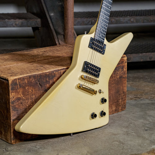 Gibson Custom 1985 Explorer White With Hard Case - Used