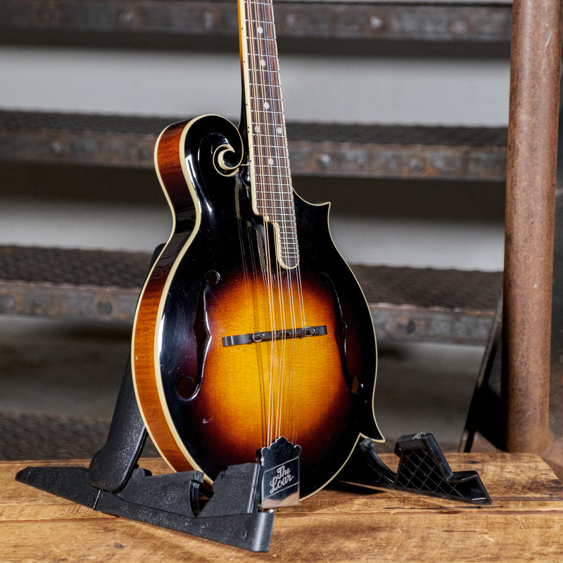 The Loar LM 520VS 3 Tone Sunburst With Hard Case - Used