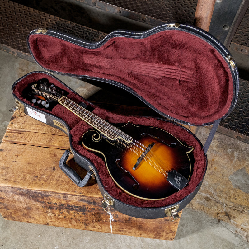 The Loar LM 520VS 3 Tone Sunburst With Hard Case - Used